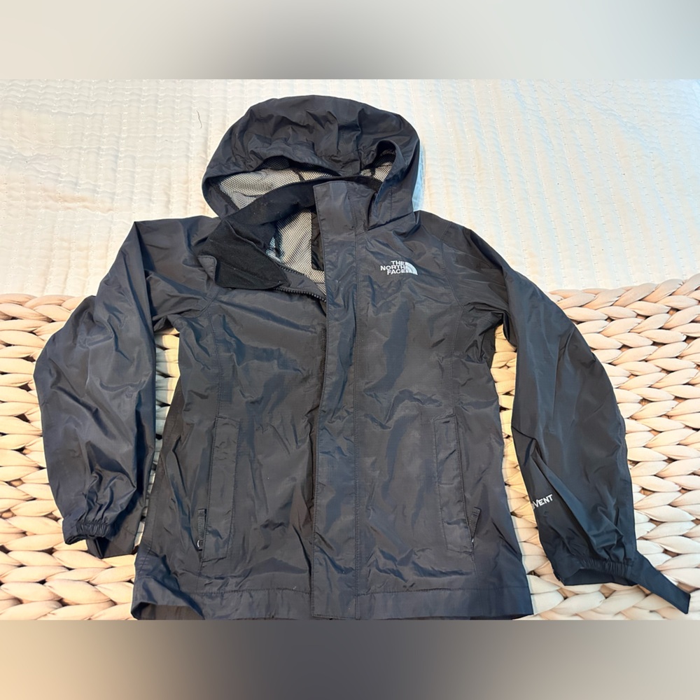Girls north face rain/wind jacket